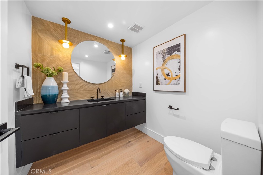 6050 E Burwood Avenue