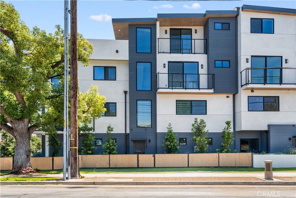 6050 E Burwood Avenue