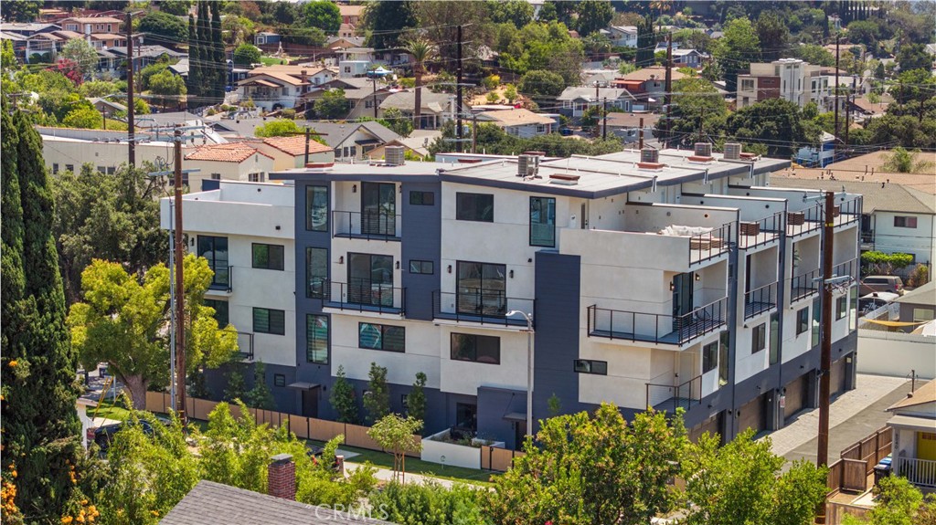 6050 E Burwood Avenue