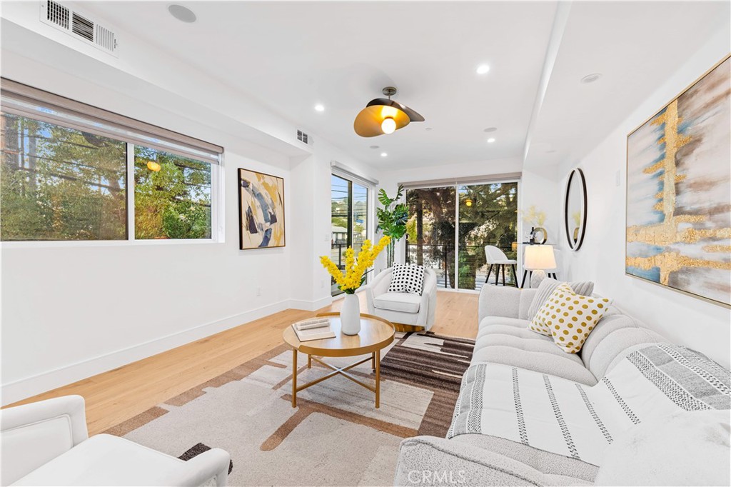 6050 E Burwood Avenue