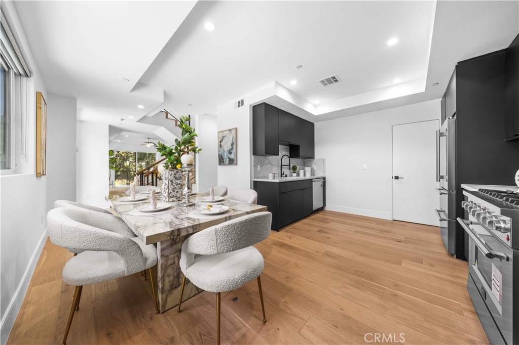 6050 E Burwood Avenue