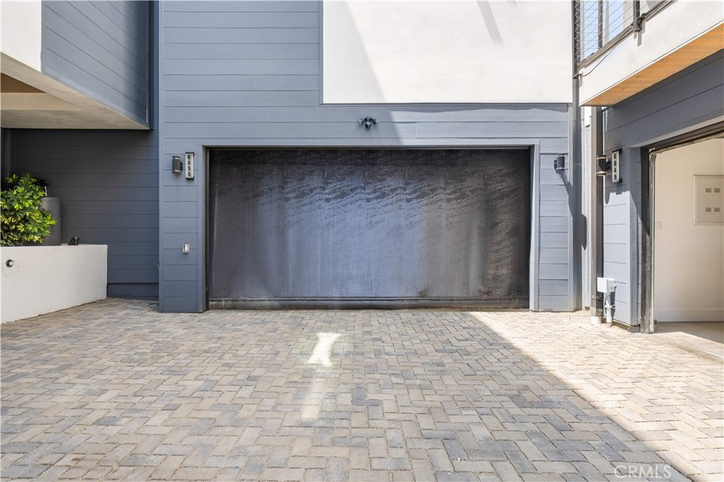 6050 E Burwood Avenue