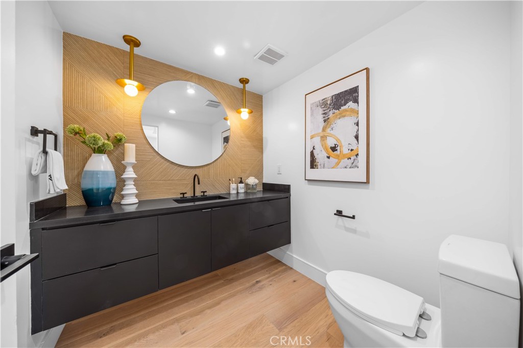 6050 E Burwood Avenue