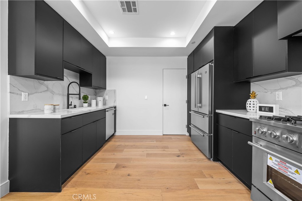 6050 E Burwood Avenue