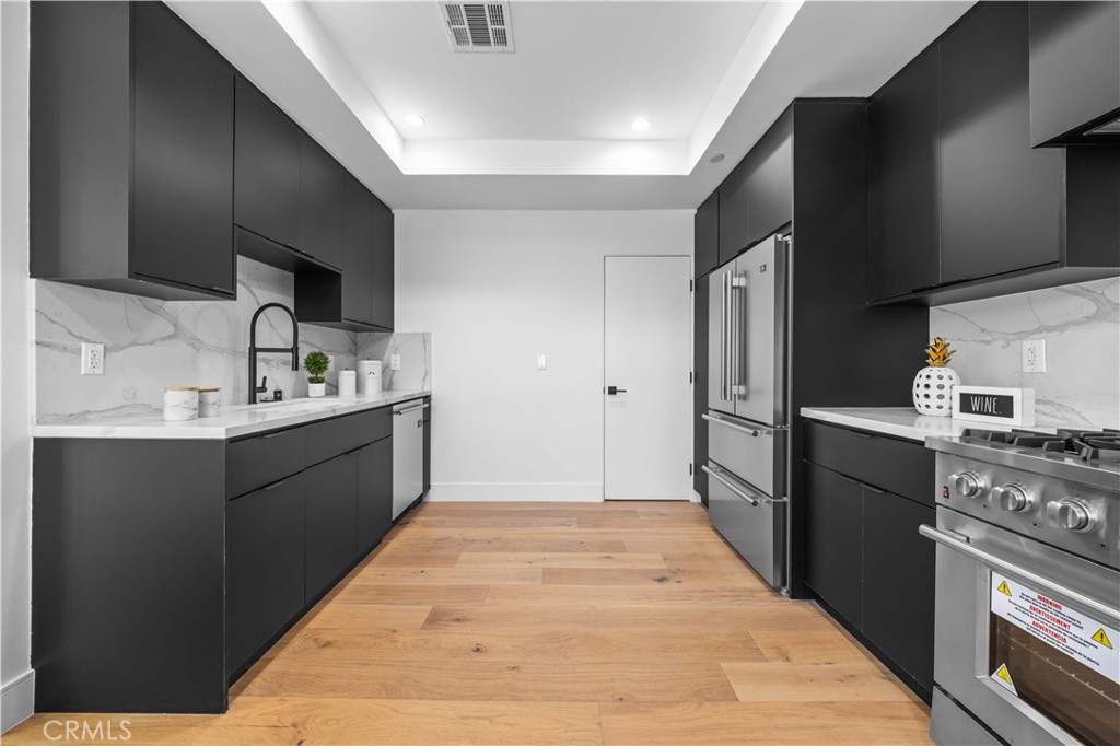 6050 E Burwood Avenue