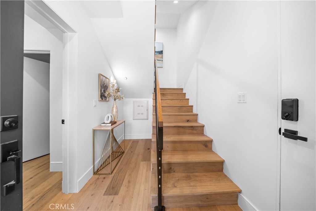 6050 E Burwood Avenue