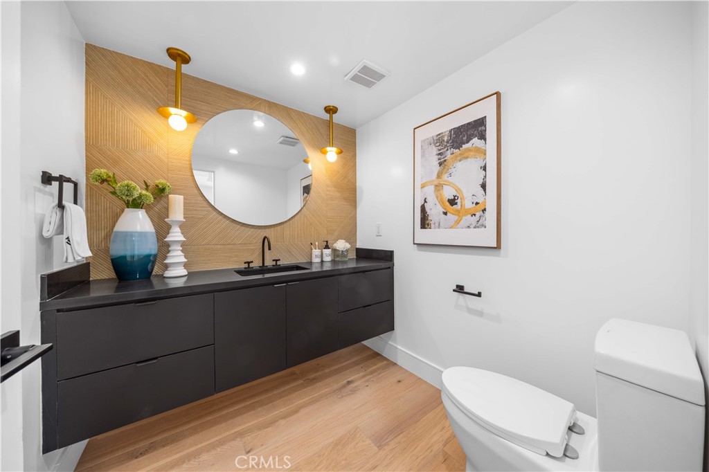 6050 E Burwood Avenue