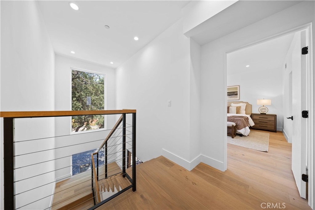 6849 N Figueroa Street