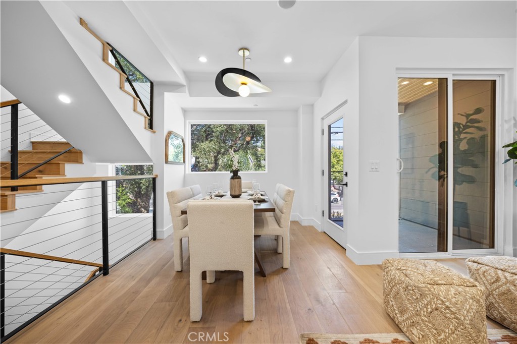 6849 N Figueroa Street