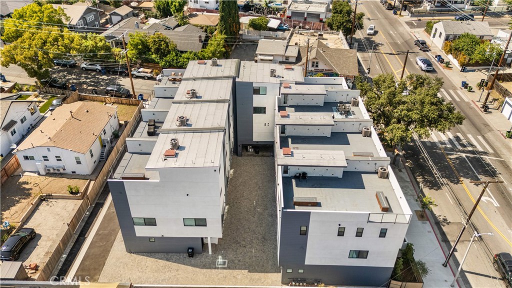 6849 N Figueroa Street
