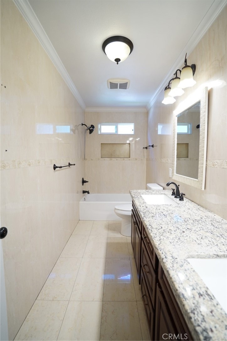 2485 Calle Villada Circle