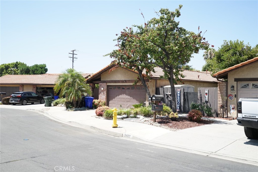 2485 Calle Villada Circle