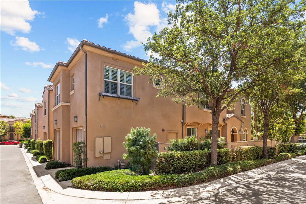 67 Cienega