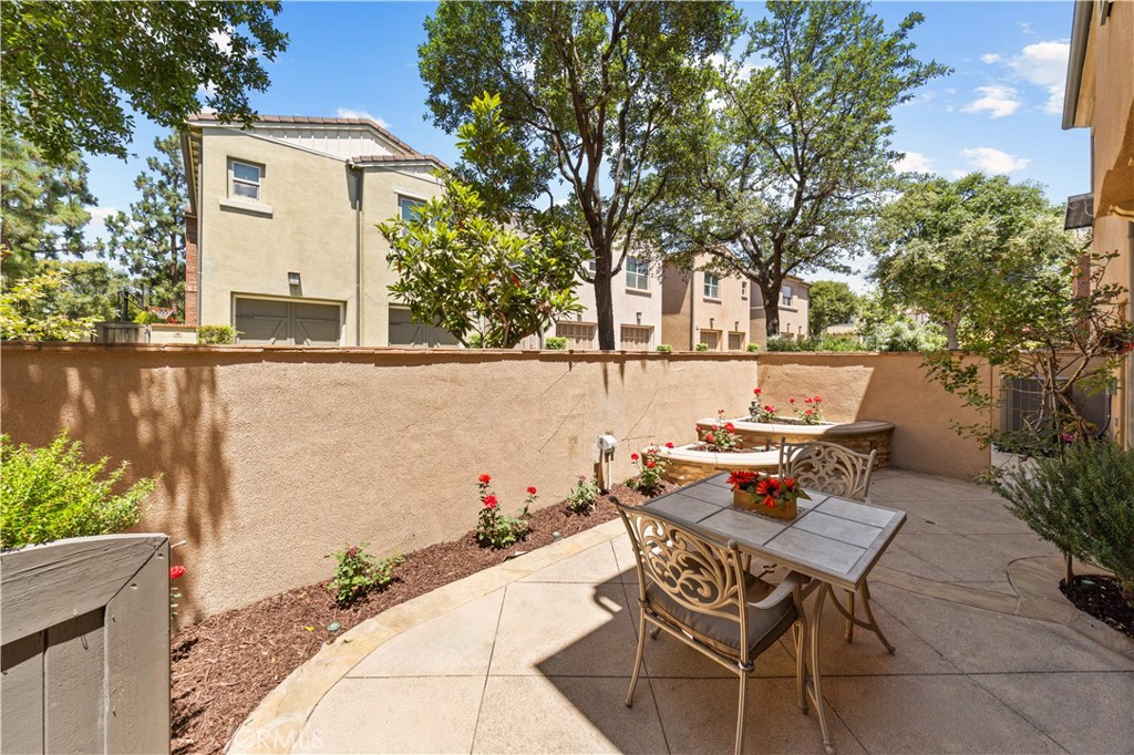 67 Cienega