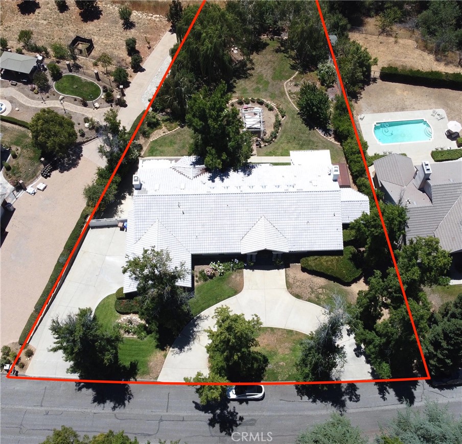 37321 Ironwood Drive