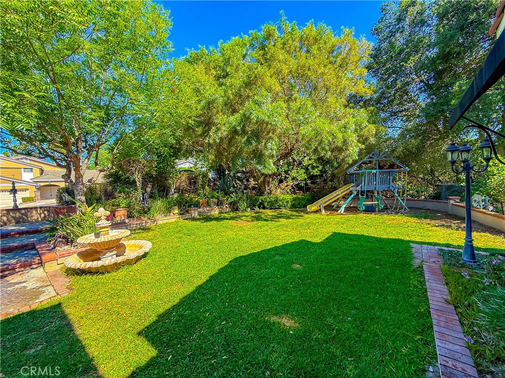 15429 Turquoise Circle N