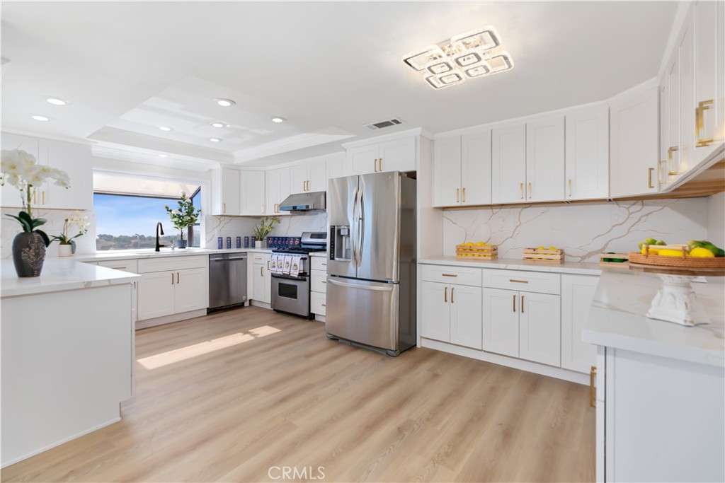 15429 Turquoise Circle N