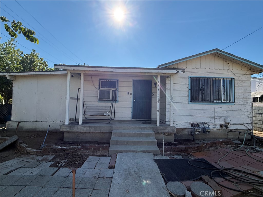 2403 Jackson Avenue