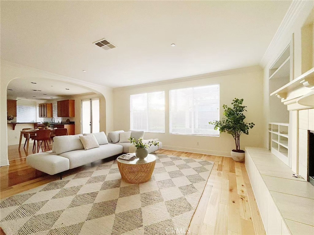 16393 Fox Valley Drive