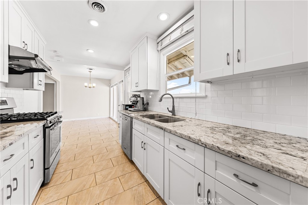 127 S Fernwood Street