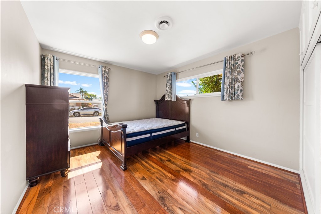 127 S Fernwood Street