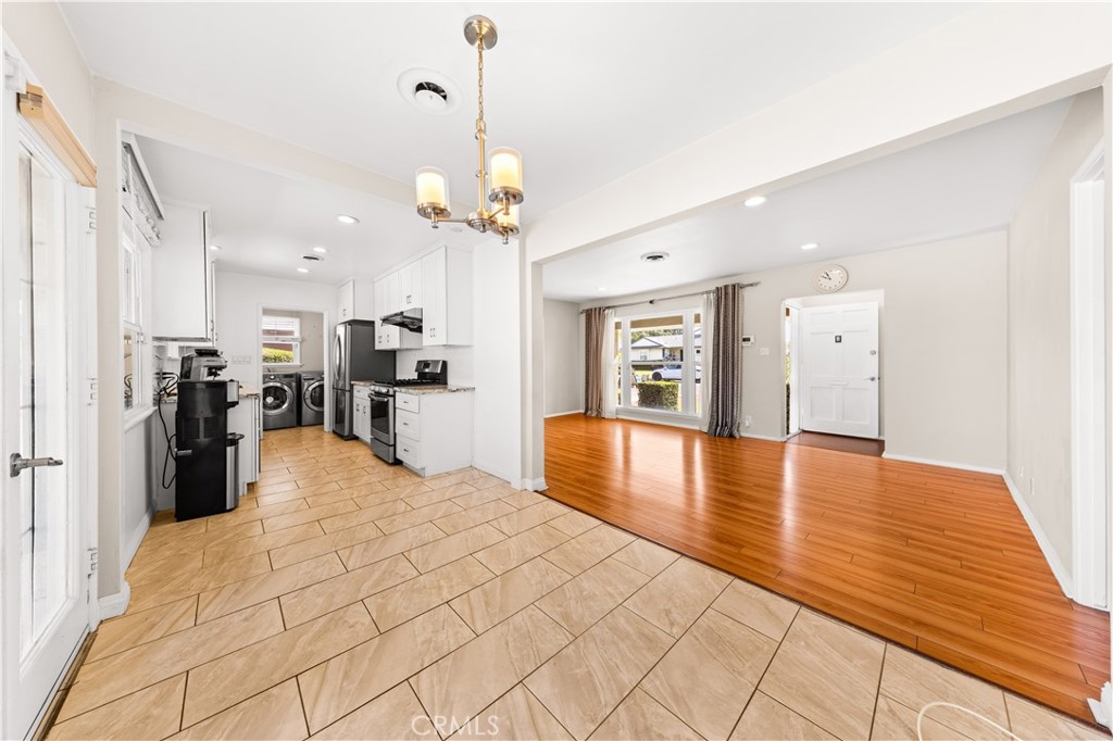 127 S Fernwood Street