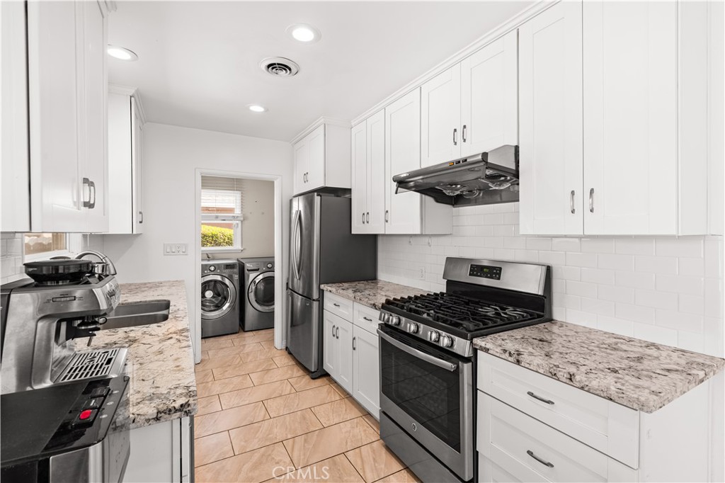 127 S Fernwood Street