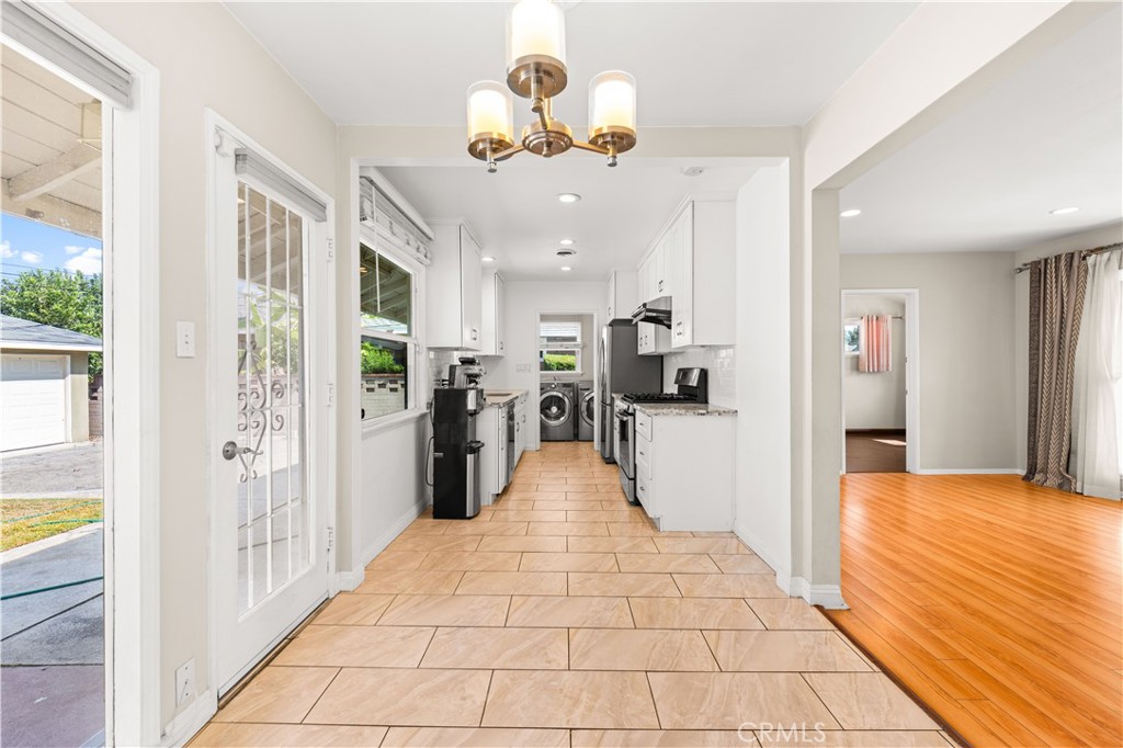 127 S Fernwood Street