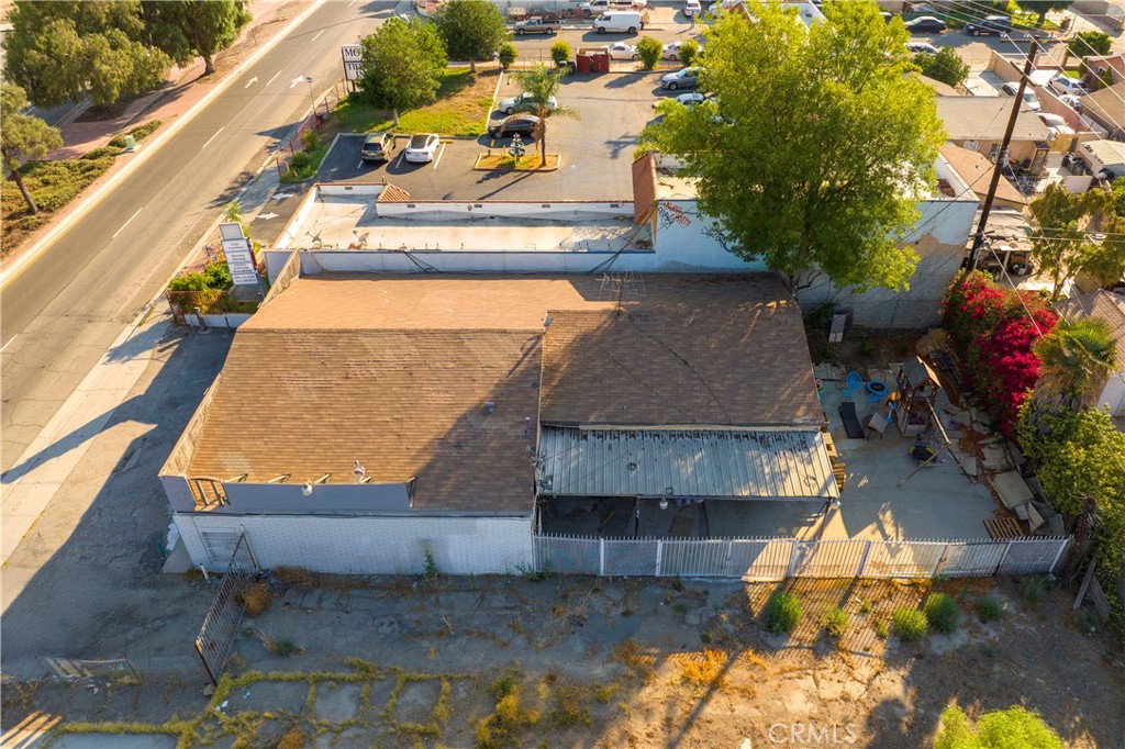 13659 Magnolia Avenue