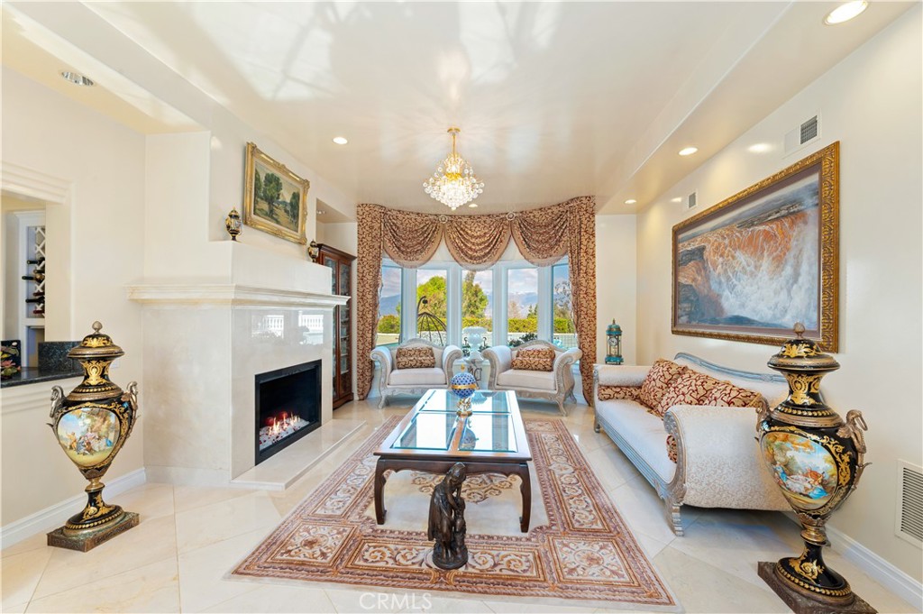 2821 Countrywood Lane