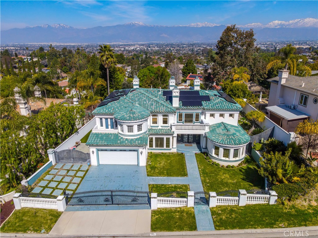 2821 Countrywood Lane