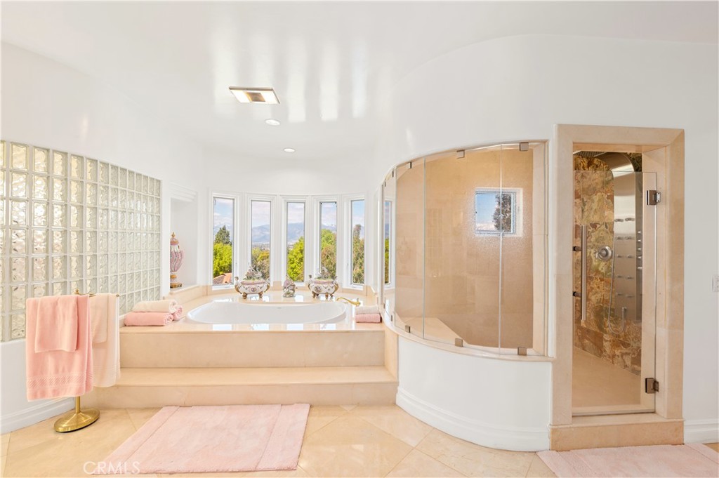 2821 Countrywood Lane