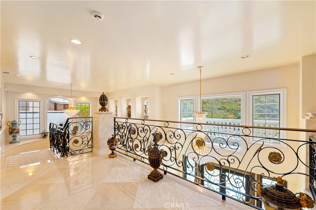 2821 Countrywood Lane