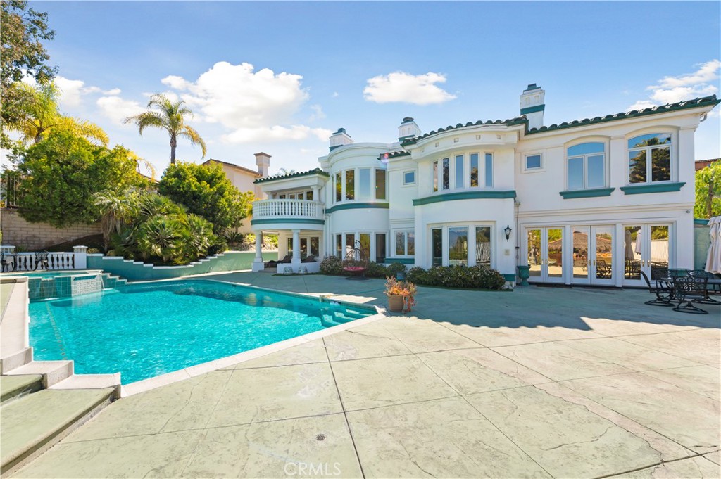 2821 Countrywood Lane