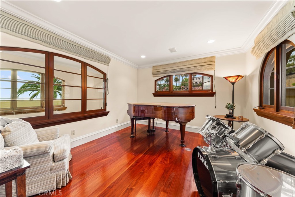 64 Laurel Drive