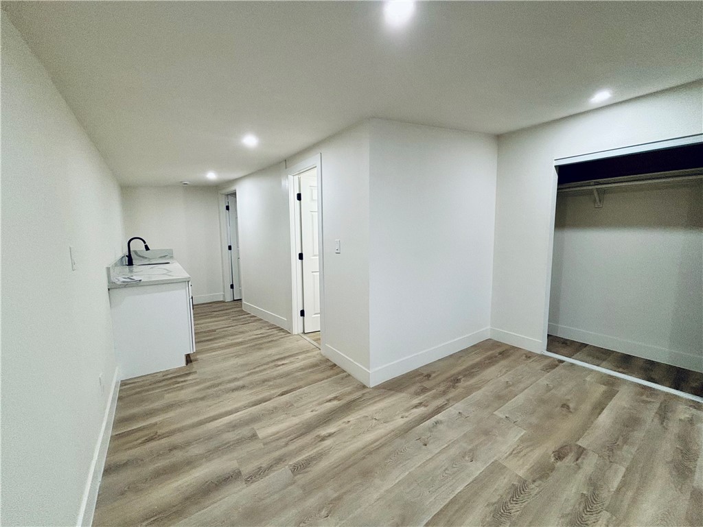 1257 W 9th Unit B