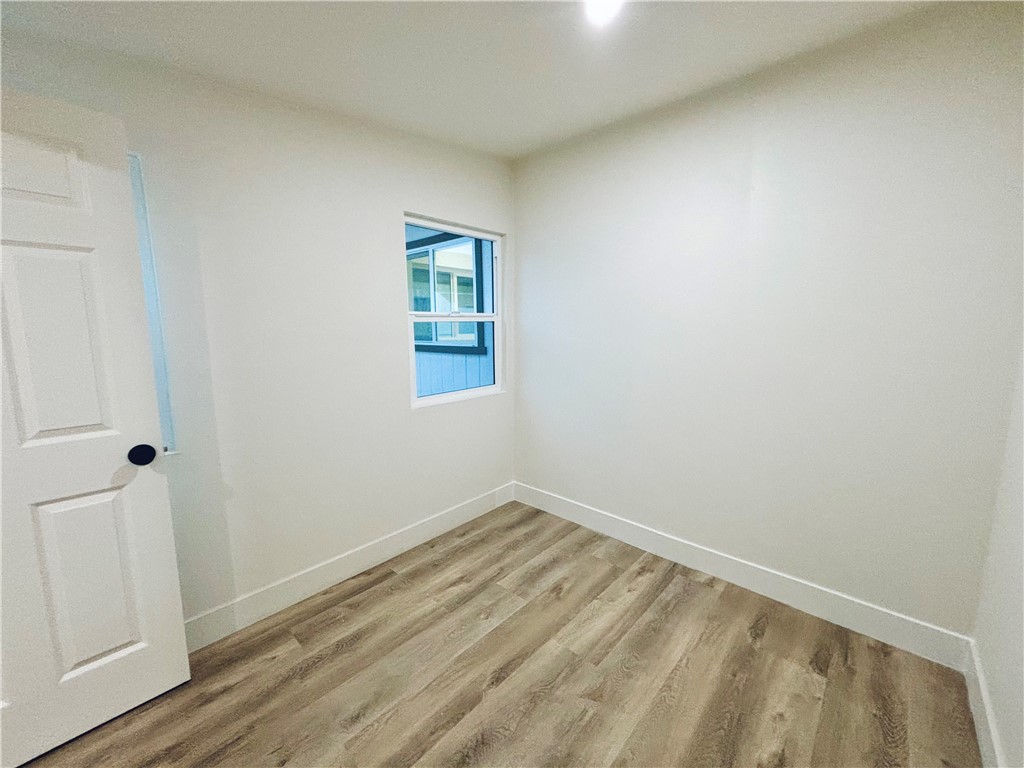 1257 W 9th Unit B