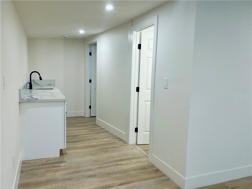 1257 W 9th Unit B