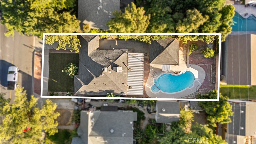 751 N Keystone Street