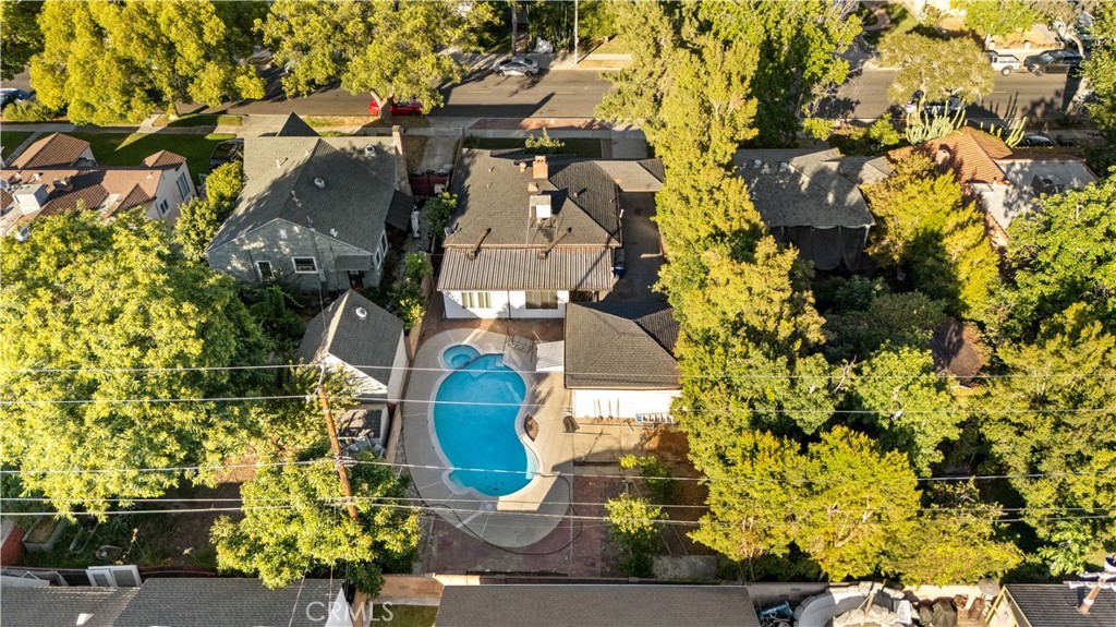 751 N Keystone Street