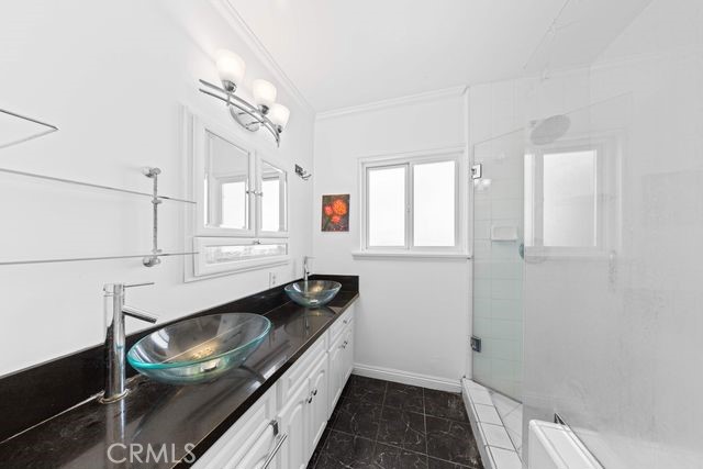 751 N Keystone Street