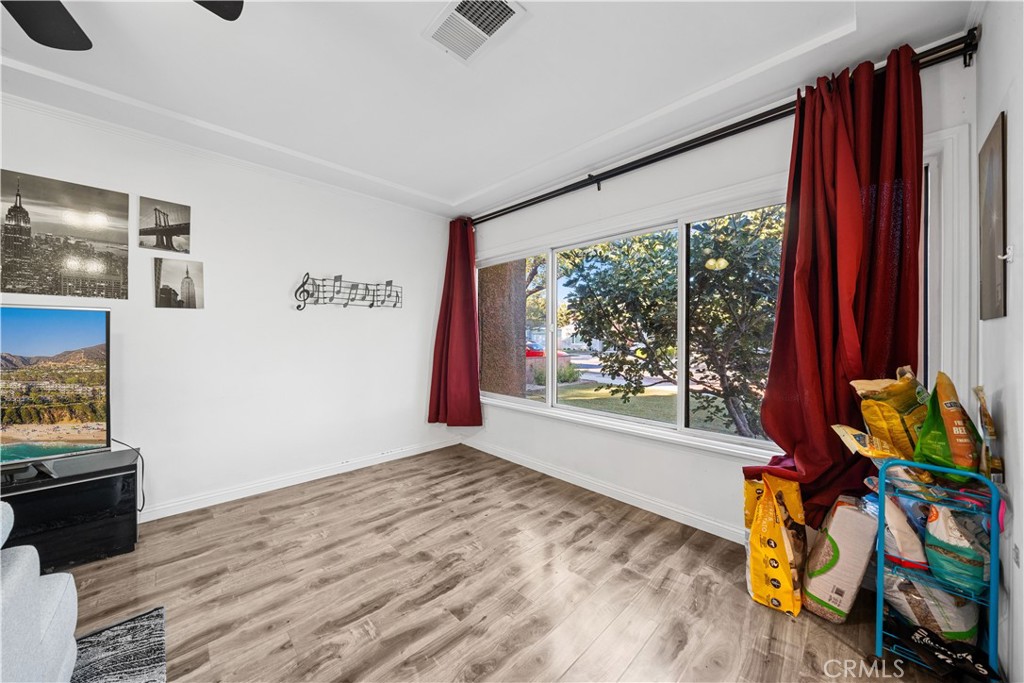 751 N Keystone Street