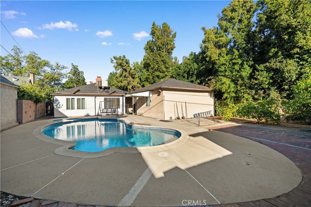 751 N Keystone Street