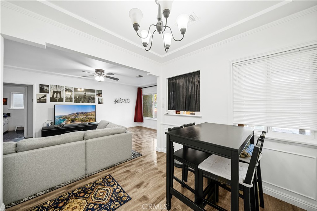 751 N Keystone Street