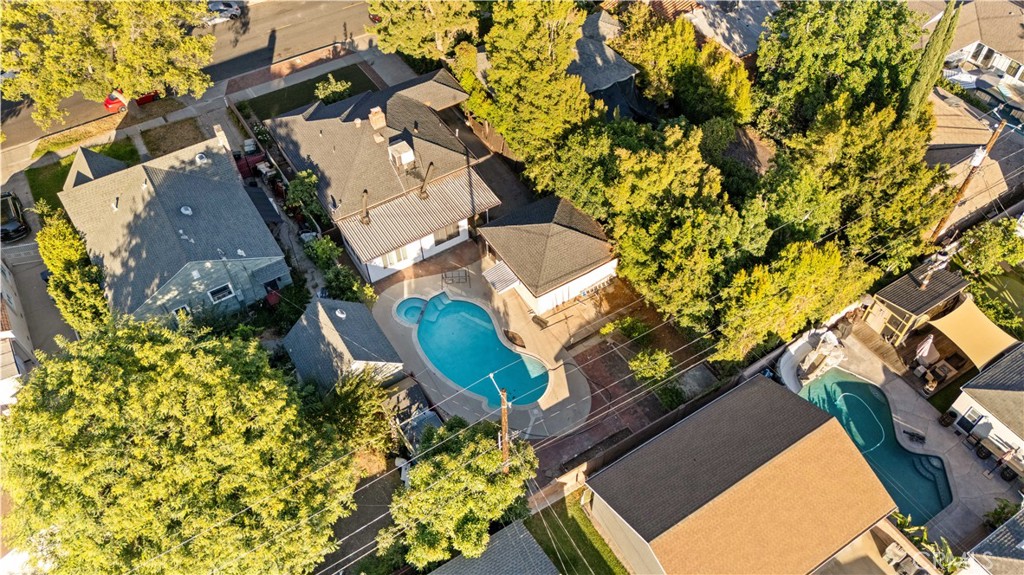 751 N Keystone Street