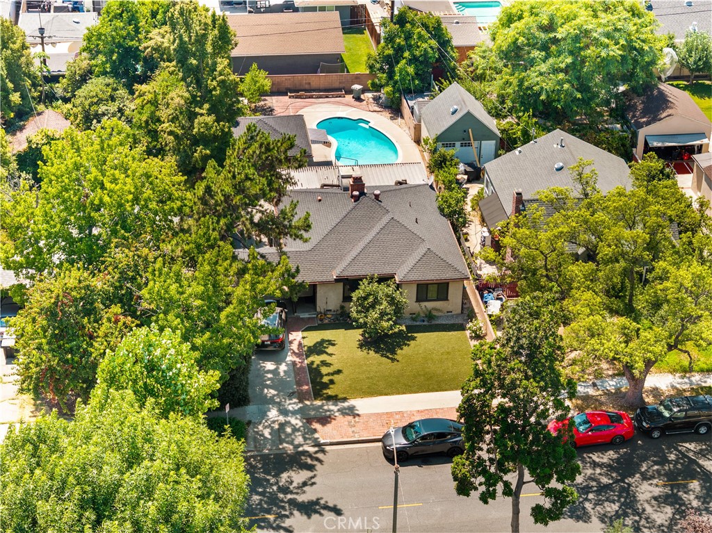 751 N Keystone Street