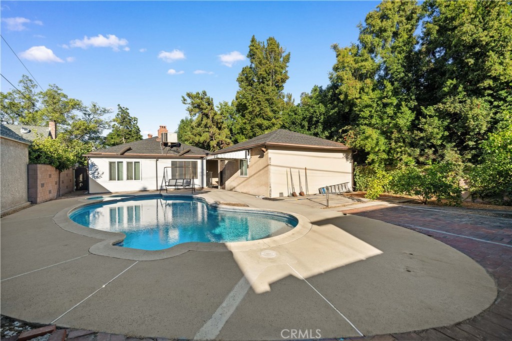 751 N Keystone Street