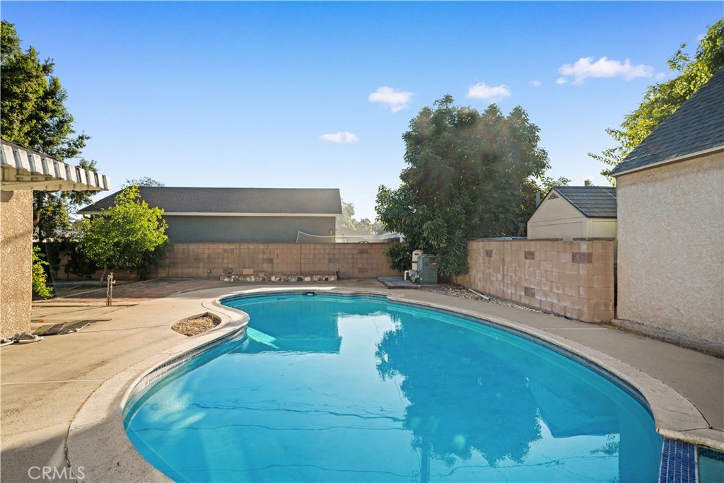 751 N Keystone Street