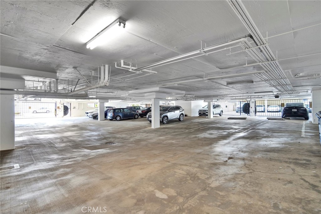 1800 Butler Avenue 104