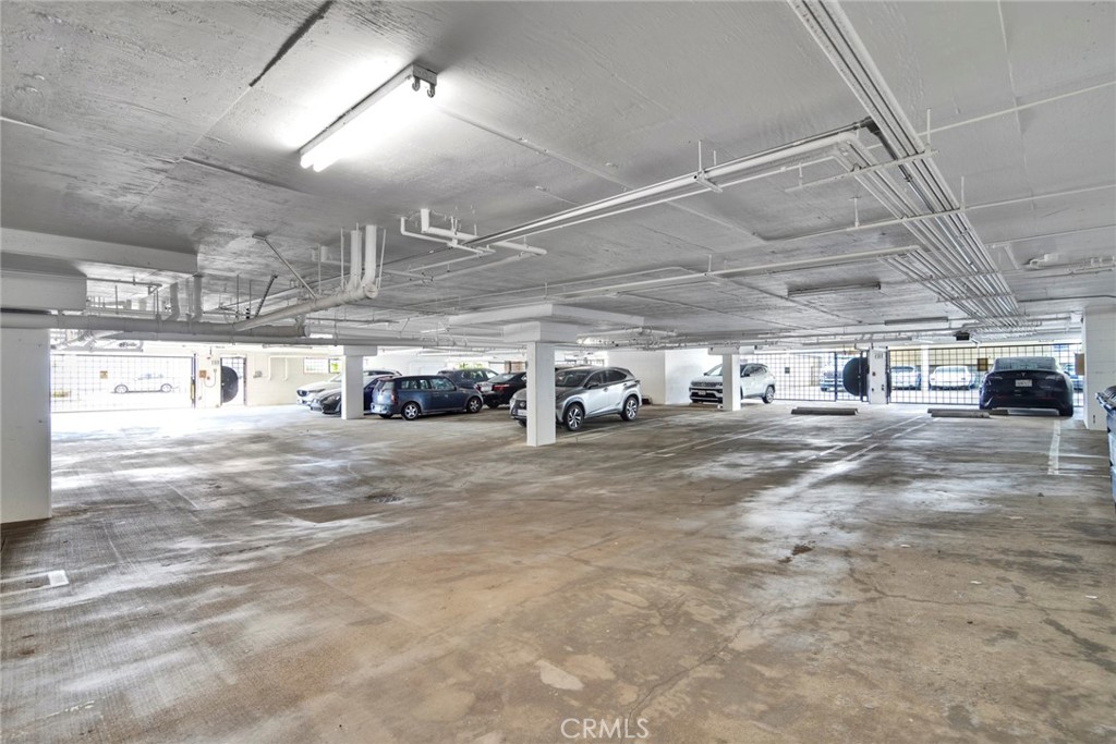 1800 Butler Avenue 104